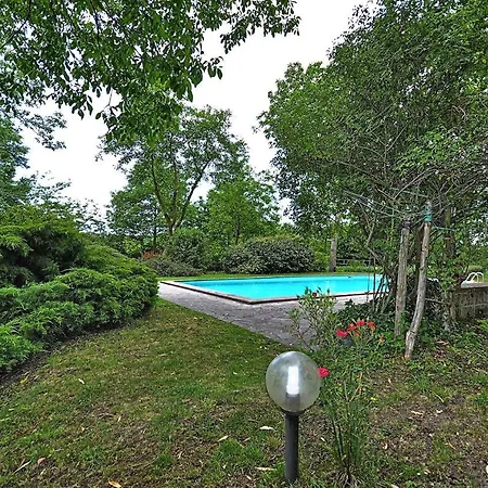 Sleeps 3 Centeno