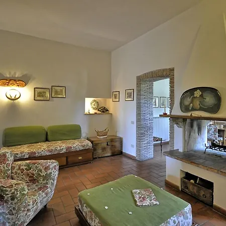 Sleeps 3 Centeno