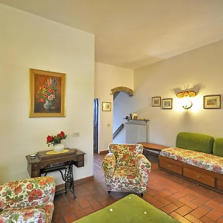 Sleeps 3 *