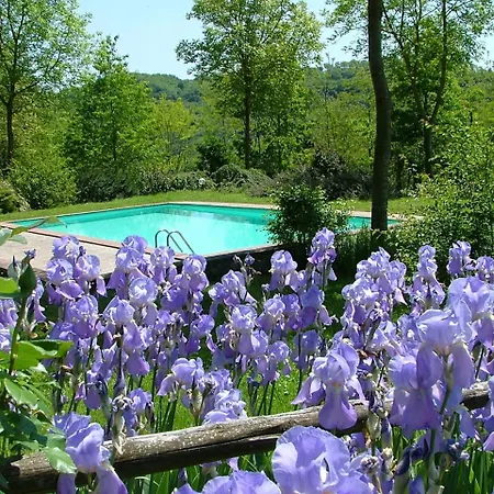 Sleeps 3 Centeno